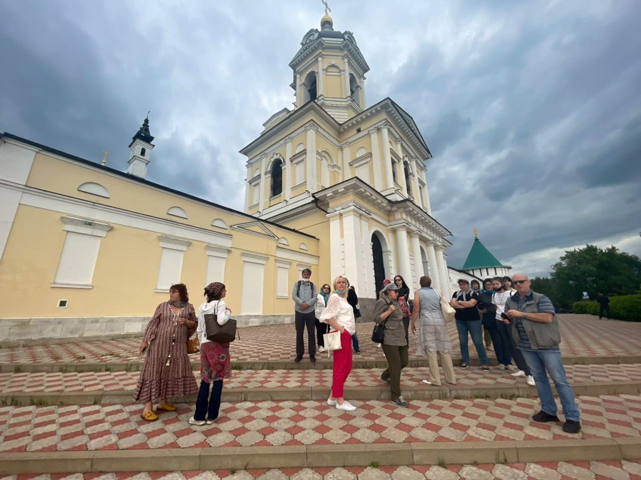Экскурсия в Серпухов и заповедник зубров