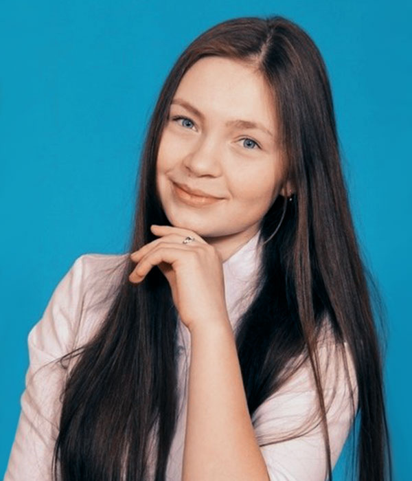 Ева Семёнова